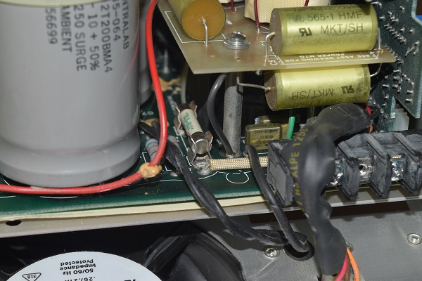 What's inside a 28V Power Supply
