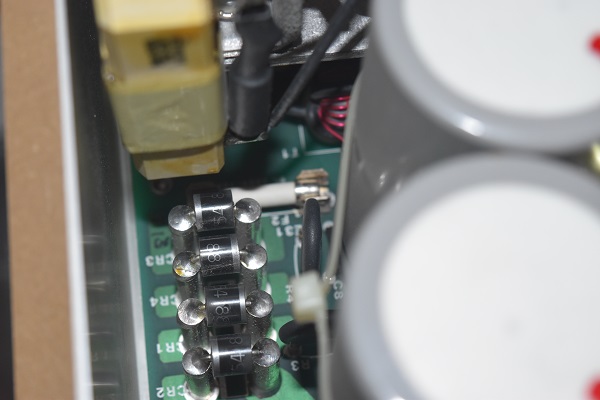 What's inside a 28V Power Supply